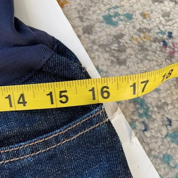 GAP Maternity Flare Jeans Dark Wash Belly Panel women’s maternity Size 4 NWOT - Picture 4 of 10